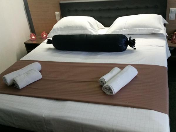 Hotel Prince de Liege : photo 1 de la chambre chambre double ou lits jumeaux