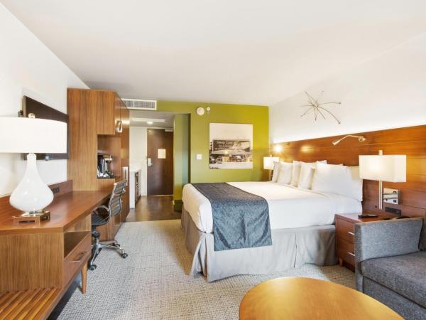 Alder Hotel Uptown New Orleans : photo 3 de la chambre chambre lit king-size avec balcon