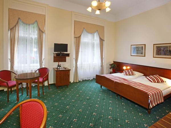 Sant Georg Garni : photo 9 de la chambre chambre lits jumeaux