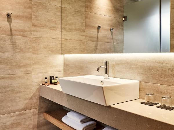 Ibis Styles Heraklion Central : photo 5 de la chambre chambre exécutive