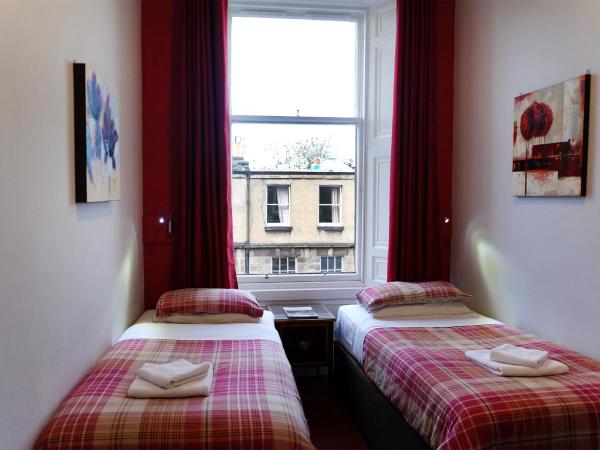 Regent House Hotel - City Centre Hotel : photo 1 de la chambre chambre lits jumeaux