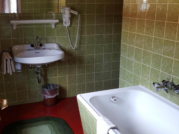 Gästehaus Wallner : photo 10 de la chambre chambre double