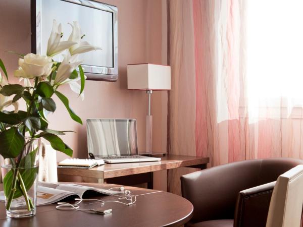 The Originals Residence KOSY appart'hôtels - Les Cèdres : photo 4 de la chambre studio confort - non-fumeurs