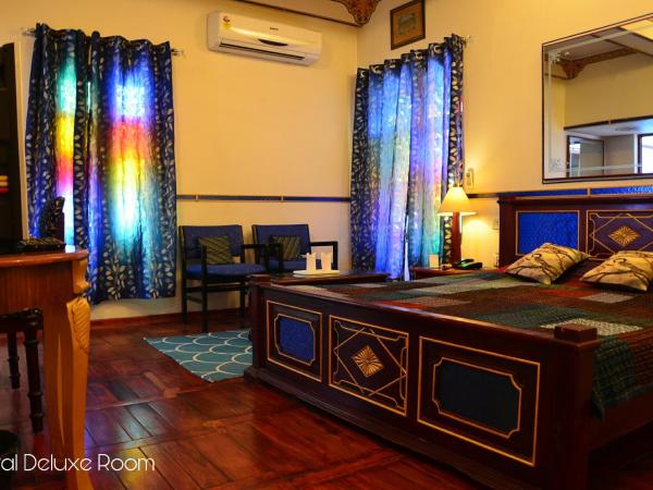 Hotel Vimal Heritage : photo 6 de la chambre chambre double ou lits jumeaux royale de luxe