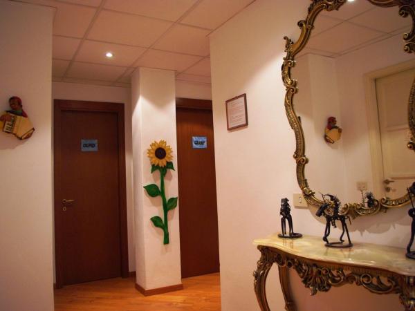 Il Girasole High Quality Inn : photo 9 de la chambre chambre double ou lits jumeaux standard