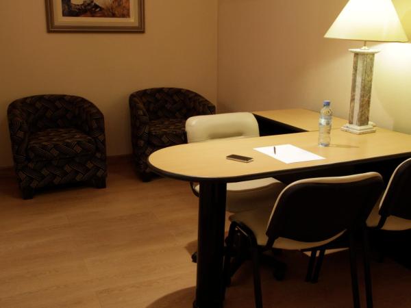 Hotel Crillon Mendoza : photo 3 de la chambre chambre double supérieure