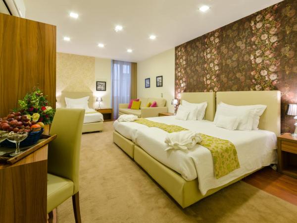 Hotel Borges Chiado : photo 2 de la chambre chambre triple supérieure