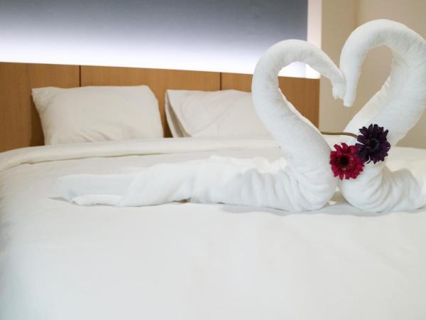 Beerapan Hotel : photo 7 de la chambre chambre quadruple avec terrasse