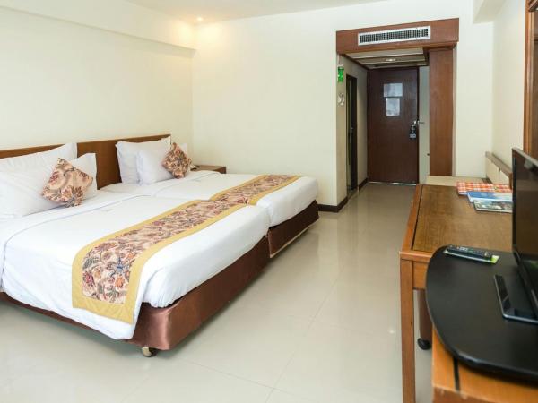 River Kwai Hotel : photo 1 de la chambre chambre double ou lits jumeaux supérieure
