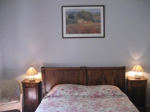 Maison d'Hôtes de l'Evêché : photo 7 de la chambre grande chambre double ou lits jumeaux