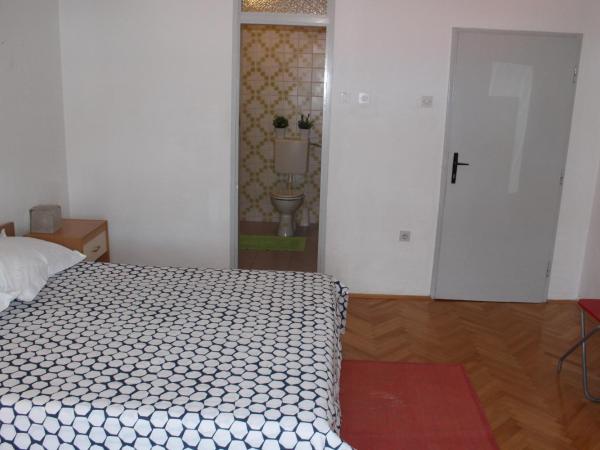 Guesthouse Marta : photo 3 de la chambre chambre triple standard