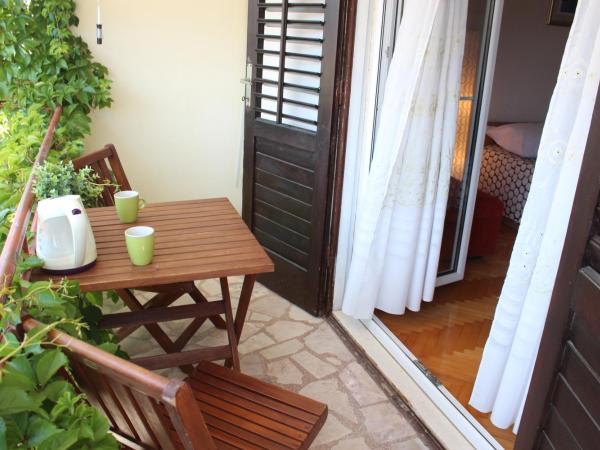 Guesthouse Marta : photo 6 de la chambre chambre triple standard