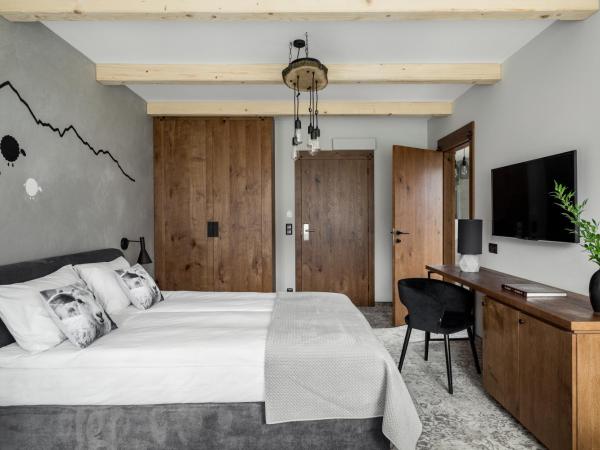 Biała Owca : photo 9 de la chambre chambre familiale avec terrasse - vue sur montagne