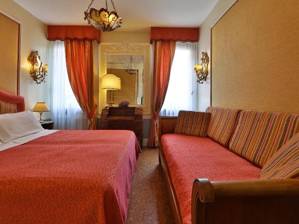 Hotel Arlecchino : photo 5 de la chambre chambre triple