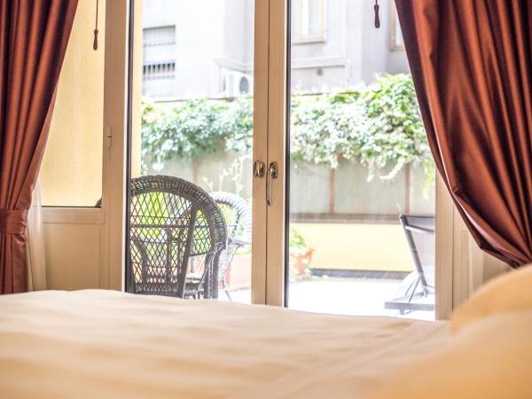 Hotel Patavium : photo 2 de la chambre chambre lit king-size confort avec terrasse