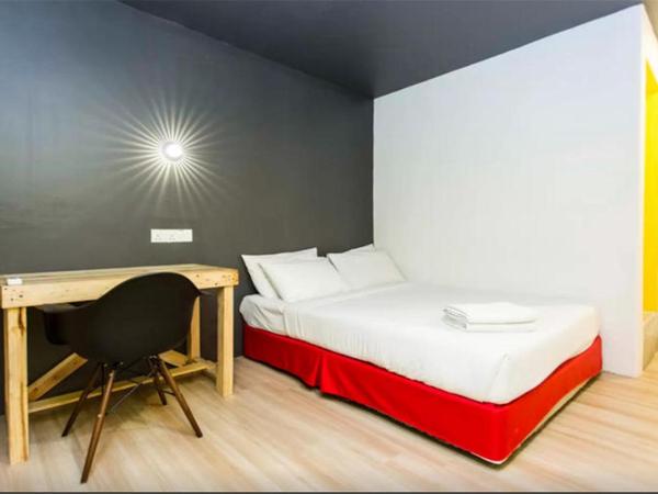 Revopackers Beds and Bunks : photo 4 de la chambre chambre standard lit queen-size