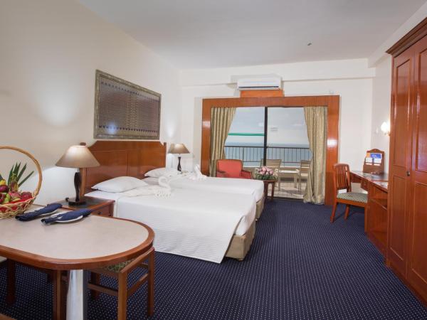 Rainbow Paradise Beach Resort : photo 3 de la chambre studio lits jumeaux de luxe