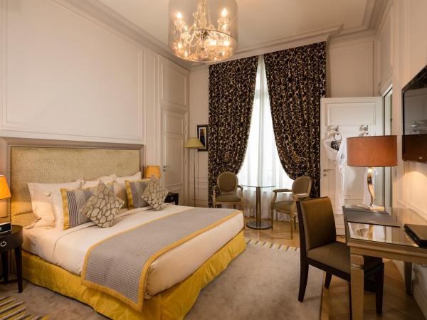 Majestic Hotel Spa - Champs Elysées : photo 4 de la chambre grande chambre deluxe