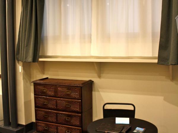 Pepita Lodge : photo 10 de la chambre chambre quadruple confort - vue sur intérieur