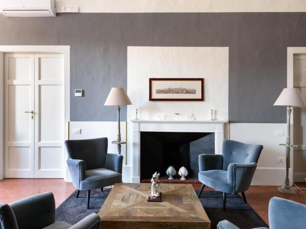 La Terrazza Sul Campo-Rooms Only : photo 10 de la chambre suite - vue sur ville