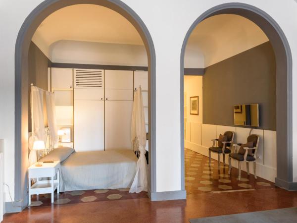 La Terrazza Sul Campo-Rooms Only : photo 9 de la chambre suite - vue sur ville