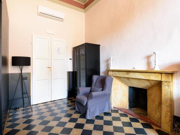 La Terrazza Sul Campo-Rooms Only : photo 5 de la chambre suite junior - vue sur ville