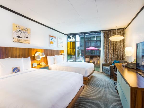 The Verb Hotel : photo 7 de la chambre chambre avec 2 lits queen-size - vue sur piscine