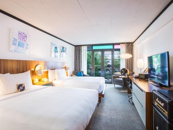 The Verb Hotel : photo 1 de la chambre chambre avec 2 lits queen-size - vue sur piscine