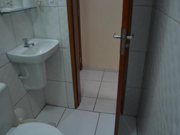 Hotel Calstar : photo 4 de la chambre chambre de luxe avec lit double