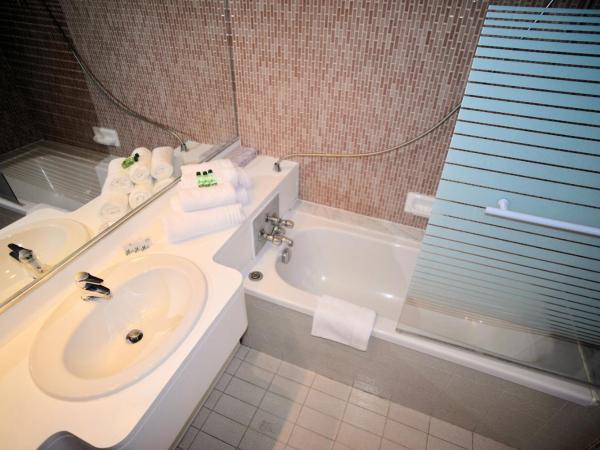 Auberge De La Calanque : photo 2 de la chambre chambre triple classique avec vue sur mer et terrasse