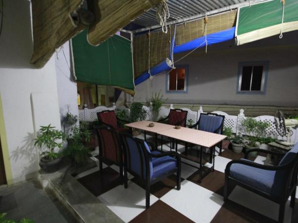 Udai Haveli Guest House : photo 6 de la chambre chambre double Économique avec ventilateur