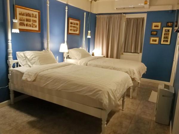 Bed in Town : photo 5 de la chambre chambre deluxe double ou lits jumeaux