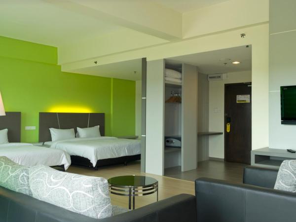 Marvelux Hotel : photo 2 de la chambre suite familiale