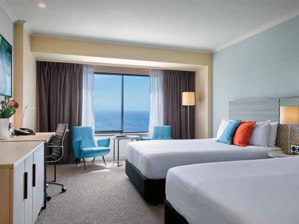 Stamford Grand Adelaide : photo 2 de la chambre grand hébergement lits jumeaux - vue sur océan