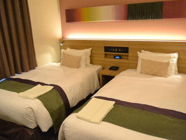 Rembrandt Style Tokyo Nishikasai Grande : photo 2 de la chambre chambre lits jumeaux pour personnes à mobilité réduite