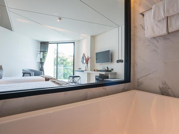 Mera Mare Pattaya : photo 10 de la chambre chambre lits jumeaux deluxe - vue sur mer