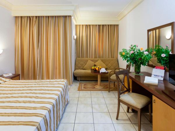 El Mouradi Tozeur : photo 5 de la chambre chambre quadruple