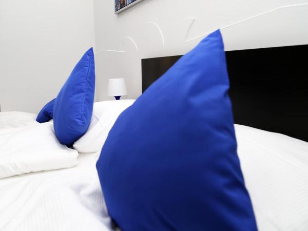 Main Hotel Frankfurt City : photo 2 de la chambre chambre double