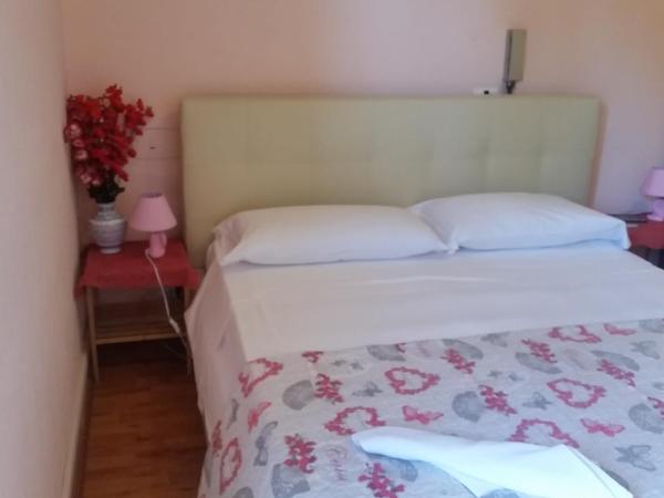 Hotel Guesthouse MASSENA : photo 3 de la chambre chambre double standard