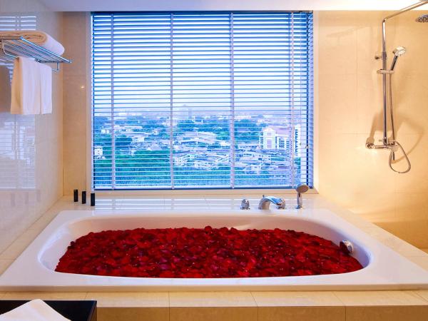 Pullman Kuching : photo 1 de la chambre chambre lits jumeaux deluxe