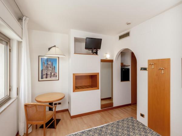Hotel Tevere Perugia : photo 3 de la chambre chambre simple