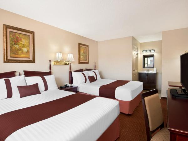 Howard Johnson by Wyndham Red Deer : photo 5 de la chambre chambre deluxe avec 2 lits queen-size - non-fumeurs