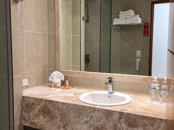 Ambiance Suites : photo 4 de la chambre suite standard