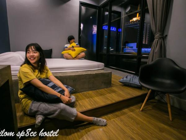 Silom Space Hostel : photo 3 de la chambre chambre double