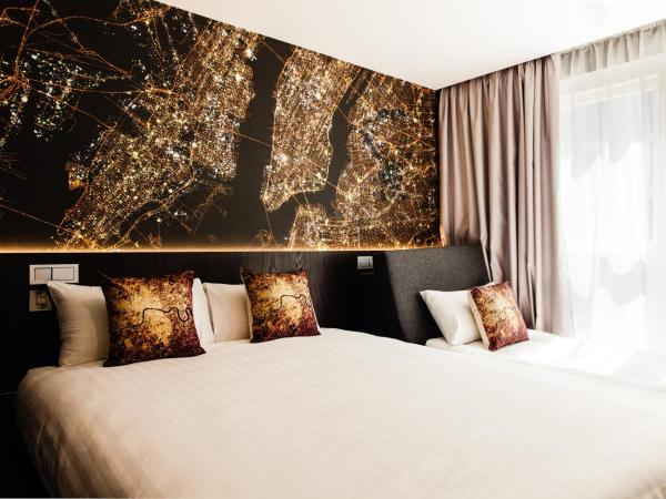 Heeton Concept Hotel - Luma Hammersmith : photo 4 de la chambre chambre de luxe avec canapé-lit