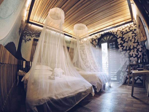 The Happy 8 Retreat @ Old Town Ipoh : photo 1 de la chambre chambre double ou lits jumeaux patio