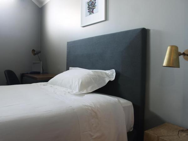 c-hotels Joy : photo 2 de la chambre chambre simple sans fenêtre