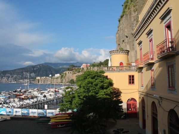 Surriento Suites : photo 6 de la chambre suite junior - vue sur mer