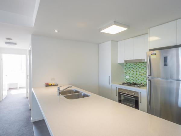 Eastwood Apartments : photo 7 de la chambre appartement 2 chambres et 2 salles de bains