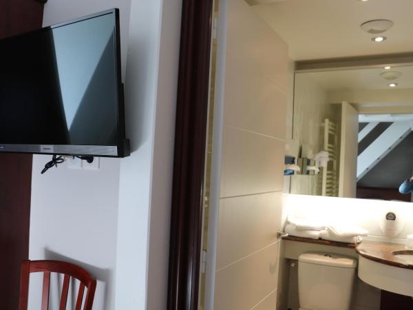 La Mere Champlain : photo 3 de la chambre chambre familiale